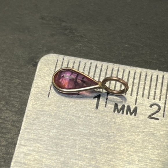 1CT Natural Hot Neon Pink Tourmaline Pear Shape in Solid 14K Yellow Gold Pendant - Picture 4 of 5
